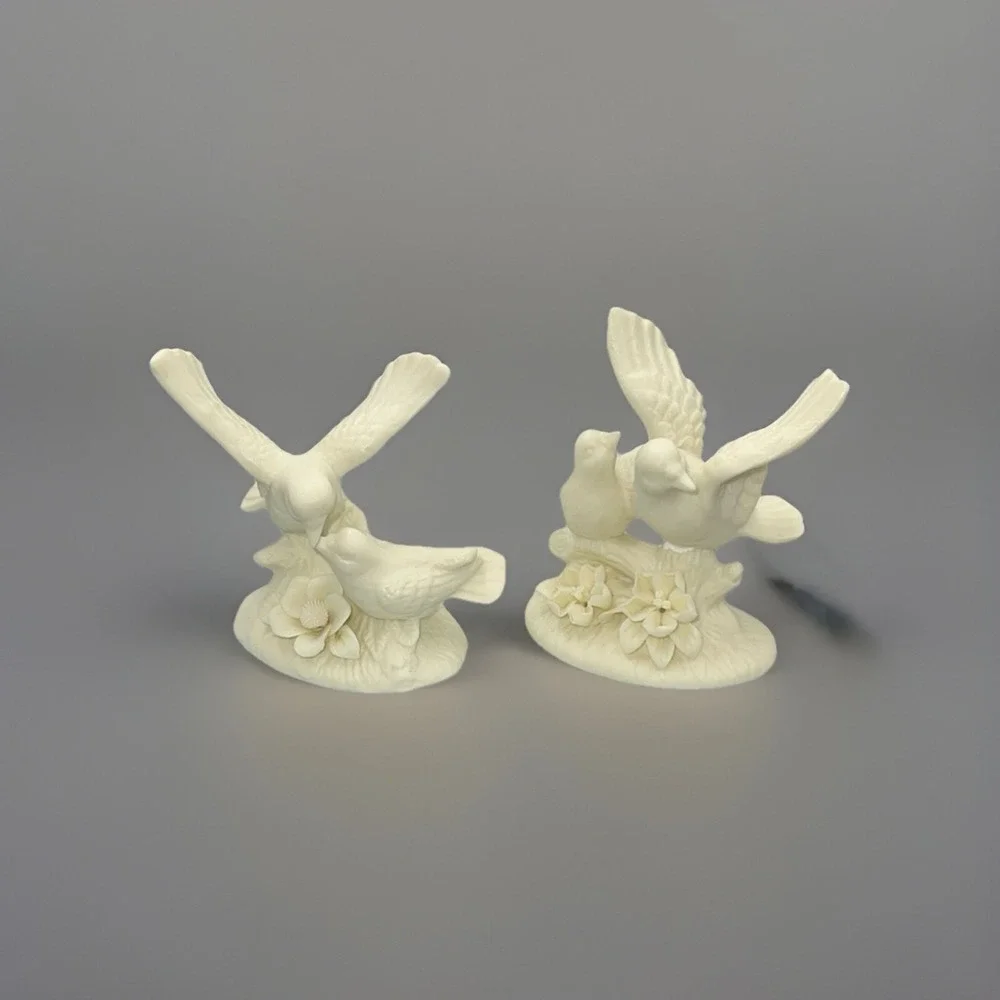 White Doves Bisque Porcelain Set Of‎ 2 Love Birds